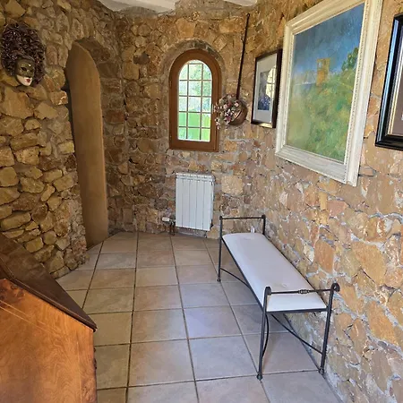 Torre Con Piscina, Barbacoa, Wifi. Chalet L' Escala